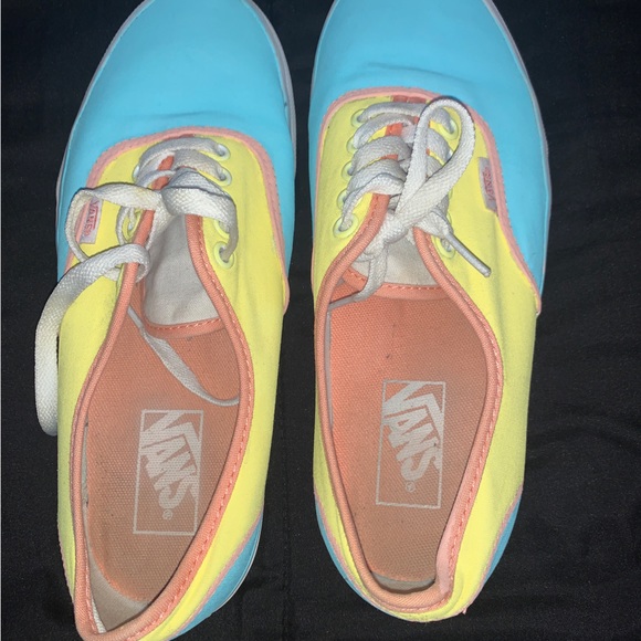 Hand painted Vans - Picture 9 of 12